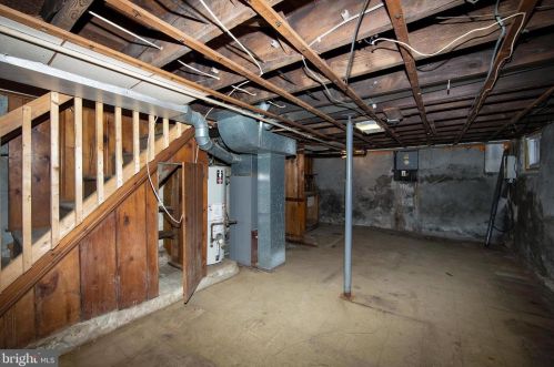 206 Cooper Ave, Camden NJ  08107-2209 exterior