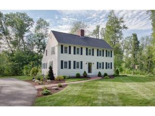 12 Elwood Rd, Londonderry, NH 03053-3128