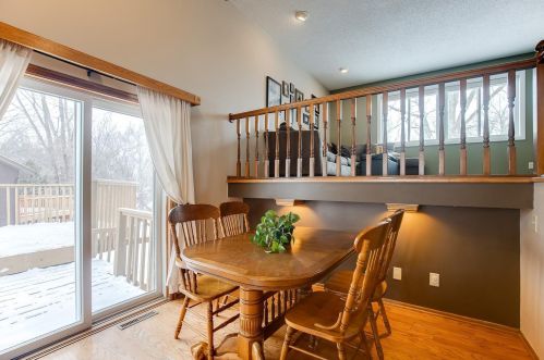 2698 Greystone Ave, Saint Paul MN  55128-3919 exterior