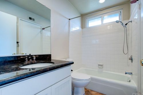 14901 Dahlquist Rd, Irvine CA  92604-2901 exterior