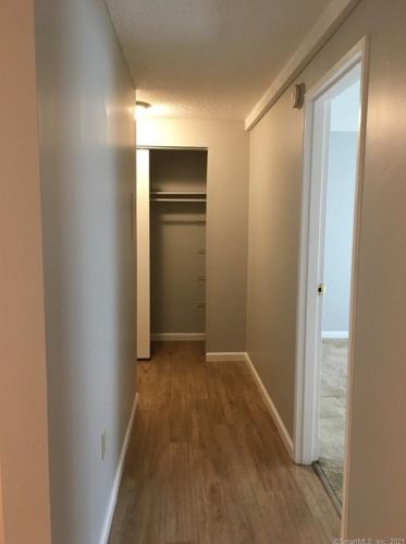166 Gravel St, Meriden CT  06450-4627 exterior