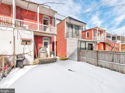 236 Ross St, Lancaster PA  17602-1940 exterior