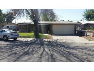 717 Preston Dr, Calexico, CA 92231-2322