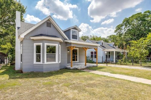 2114 Roosevelt Ave, Fort Worth TX  76164-7744 exterior
