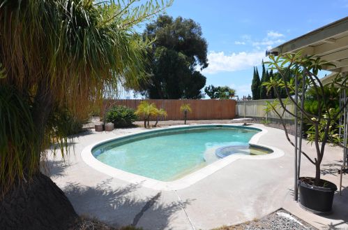 6673 Maury Dr, San Diego, CA 92119-2025