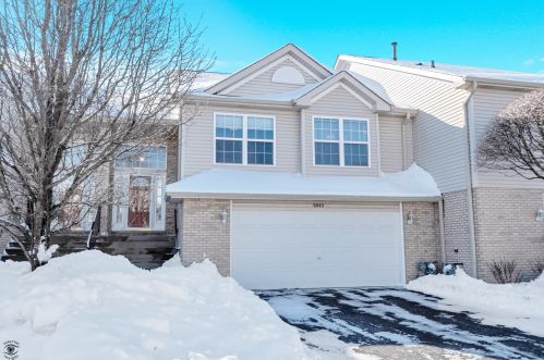 6845 Oak View Ct, Oak Forest, IL 60452-5237