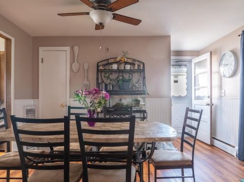 16 Meriline St, Providence, RI 02919-5219