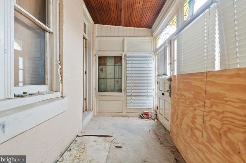 1665 56th St, Philadelphia PA  19143-5305 exterior