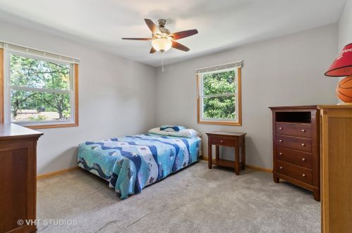 519 Spruce Rd, Lemont IL  60440-2504 exterior