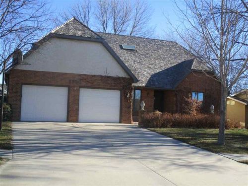2300 Skyline Dr, Hadar, NE 68701-2545
