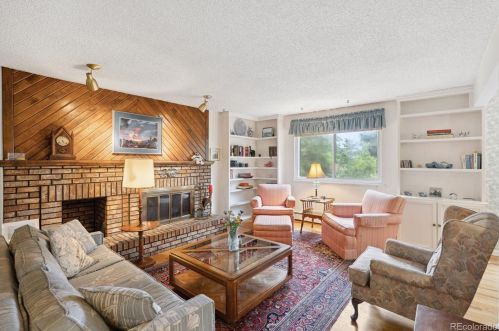8390 63rd Ave, Arvada, CO 80004-3418