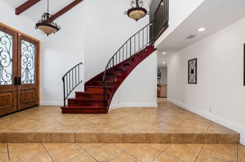 7385 Calle Granada, Anaheim CA  92808-1033 exterior