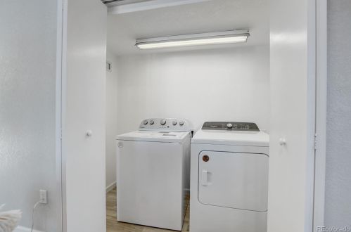 18479 60th Ave, Denver CO  80403-2112 exterior