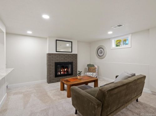 670 Brentwood St, Denver CO  80214-4450 exterior