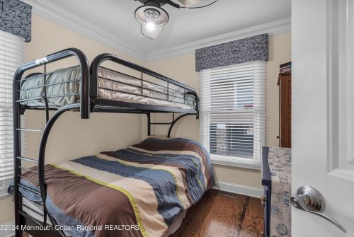 211 Canal Ln, Lavallette NJ  08735-1604 exterior