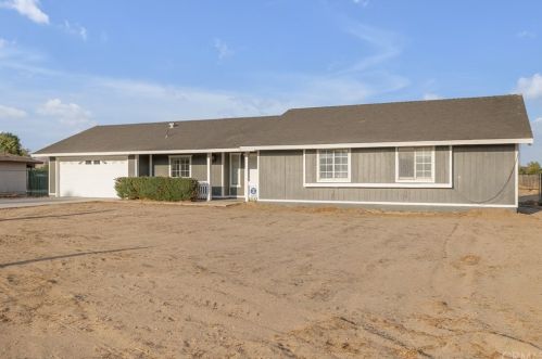41002 158th St, Lancaster, CA 93535-7069