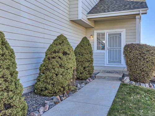 5915 Winnipeg St, Denver, CO 80015-5526