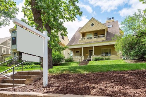 596 Grand Ave, Saint Paul MN  55102-2610 exterior