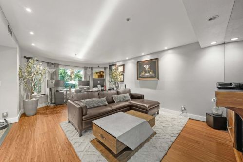 95 Church St, Los Gatos, CA 95030-6923