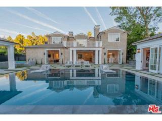 4711 Balboa Ave, Van Nuys CA  91316-4108 exterior