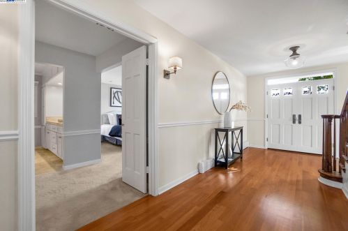 16985 Brierly Ct, Hayward, CA 94546-1009