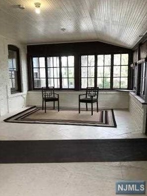 11 Preston St, Ridgefield Park, NJ 07660-1418