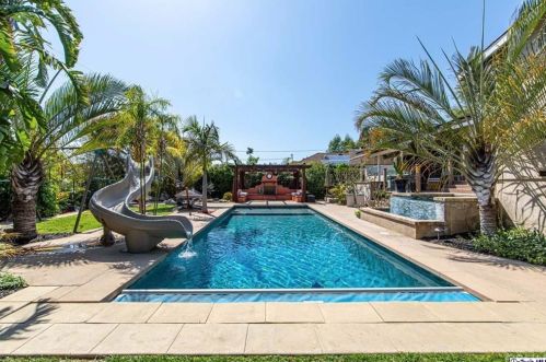 2328 Chapman Rd, Glendale CA  91214-3013 exterior
