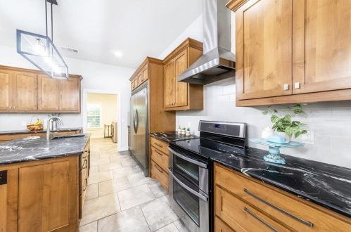 345 Arbors Cir, Webberville TX  78621-5574 exterior