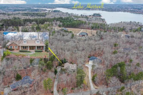 43 Ridgewood Ln, Hartwell, GA 30643-4144