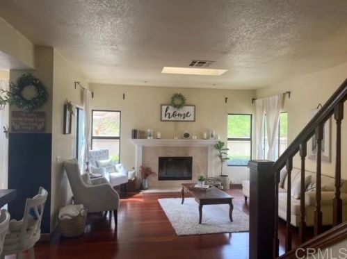 74 Las Flores Dr, Chula Vista CA  91910-1966 exterior