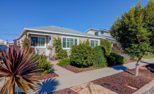 5235 123rd Pl, Hawthorne, CA 90250-3426