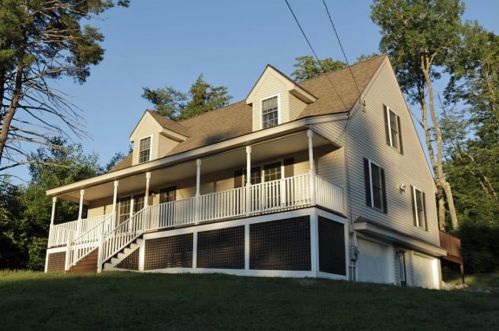 1108 Canal Rd, Wakefield, NH 03872-4103