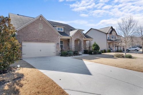 522 Creekshire Cir, Holly Springs, GA 30115-4410