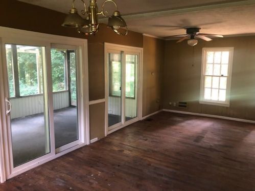 2711 Valleydale Dr, Conyers GA  30012-2716 exterior