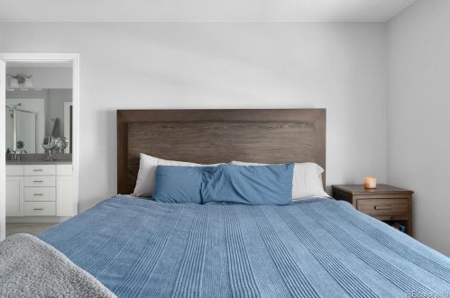 7923 Shoshone St, Denver CO  80221-4207 exterior