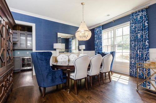 6470 Long Is Dr, Atlanta GA  30328-3043 exterior