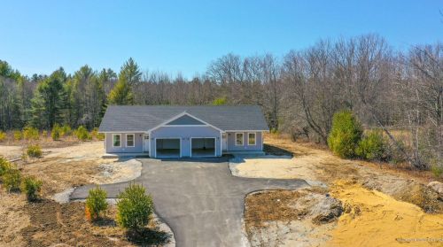 200 Middle Ridge Rd, Bridgton, ME 04009-4455