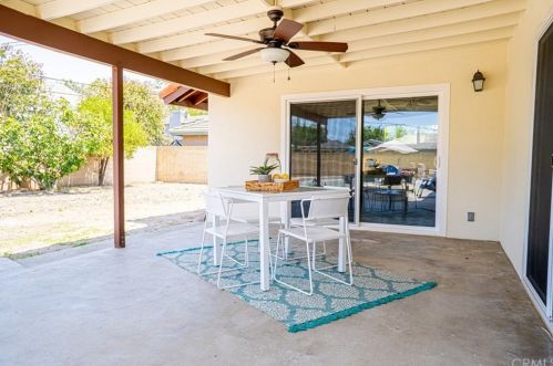 1237 Eisner Pl, Anaheim CA  92801-4704 exterior