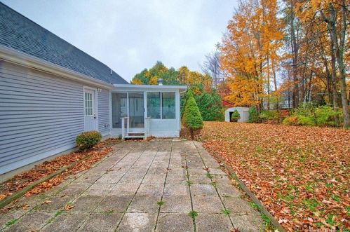 289 Notting Hill Gate, Torrington CT  06790-6061 exterior