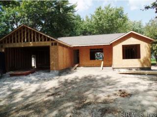 22 Kay Dr, Grantfork, IL 62249-3618