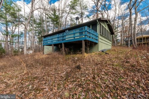 62 Turkey Trl, Gerrardstown WV  25420-3119 exterior