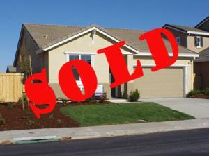 2150 Newcastle Dr, Vacaville, CA 95687-8251