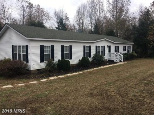 10124 Wallers Rd, Partlow, VA 22534-9736