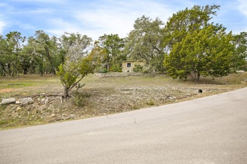 5116 Avispa Way, Austin TX  78738-7602 exterior