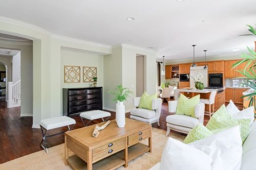 61 New Dawn, Irvine CA  92620-1977 exterior