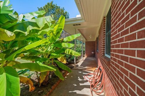 2860 Pine Crest Dr, Gainesville, GA 30504