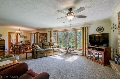 815 Halliday Rd, Saint Cloud, MN 56301-5844
