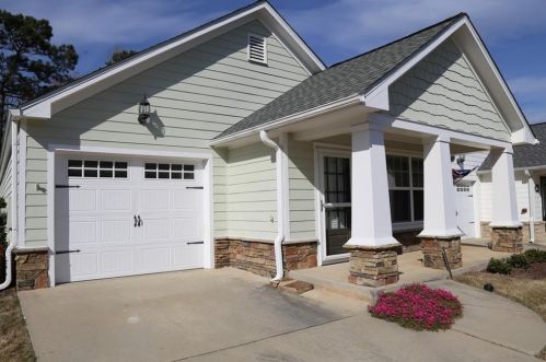 421 Thaxton Ln, Holly Springs, GA 30188-7894