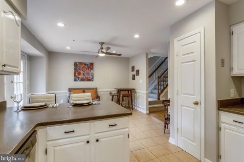 10946 Rocky Mount Way, Silver Spring MD 20902-3687 exterior