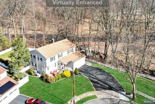 695 Wall St, Ridgewood, NJ 07450-3549
